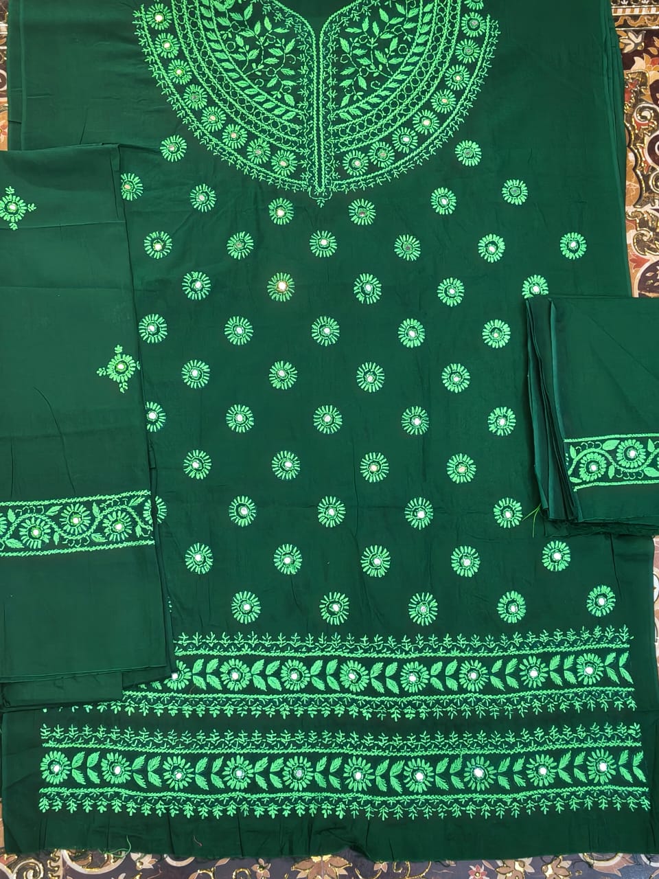 হাতের কাজের থ্রি পিস (ডলার সহ)